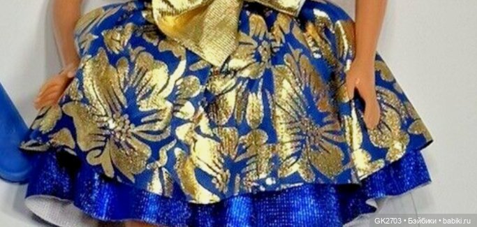 Помогите пожалуйста опознать серию куклы (фото 2)