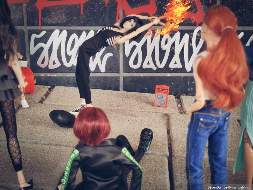 Огненное шоу — Куклы Momoko и Ruruko (Petworks (фото 6)