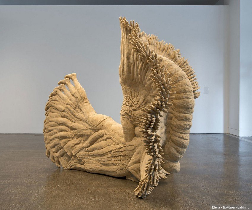 Мираж - скульптура Katie Grinnan (фото 4)