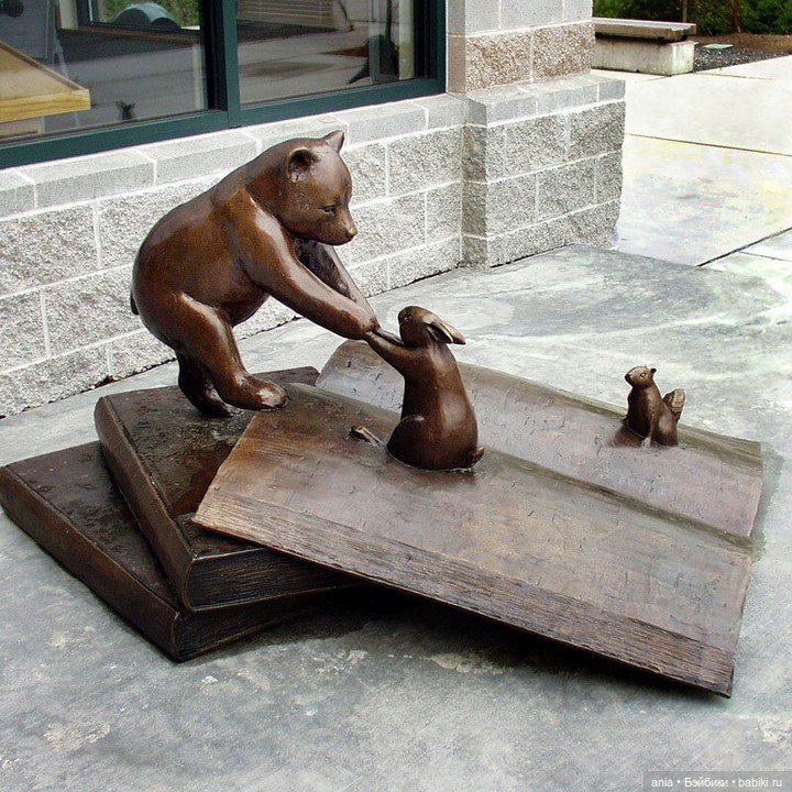 Скульптура Georgia Gerber