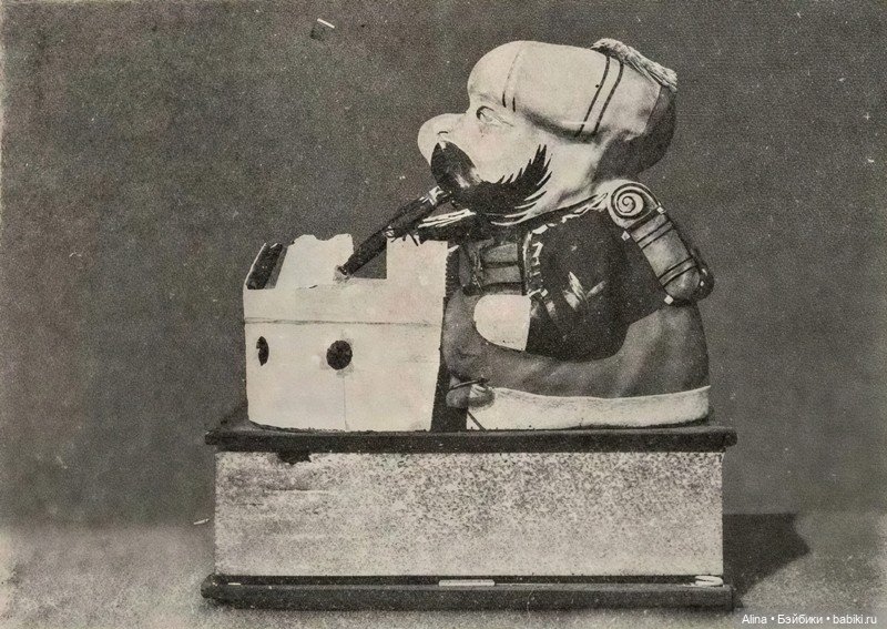 Глотальщик — Антикварные игрушки и домики: елочные украшения