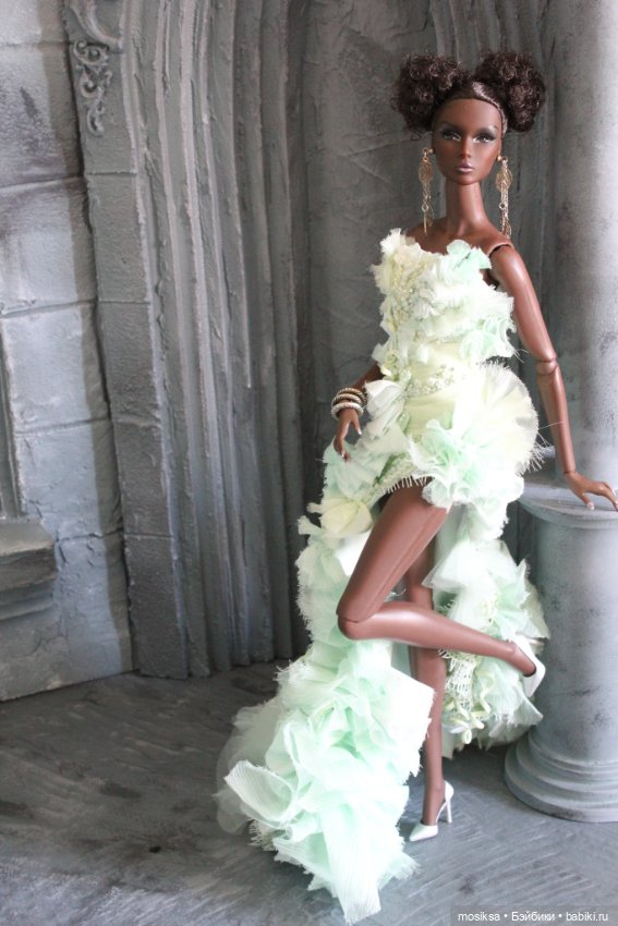 Замок 2 — Куклы Integrity Toys (Интегрити): Poppy Parker