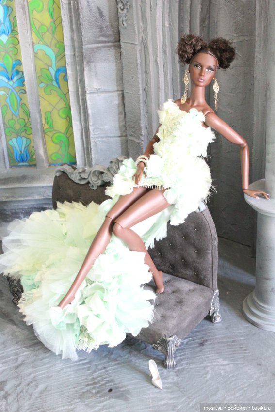 Замок 2 — Куклы Integrity Toys (Интегрити): Poppy Parker