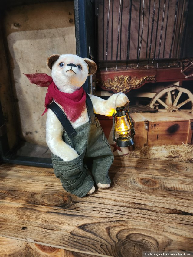 Лукас (Lukas) – "светоносный"