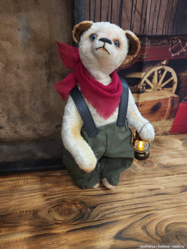 Лукас (Lukas) – "светоносный"