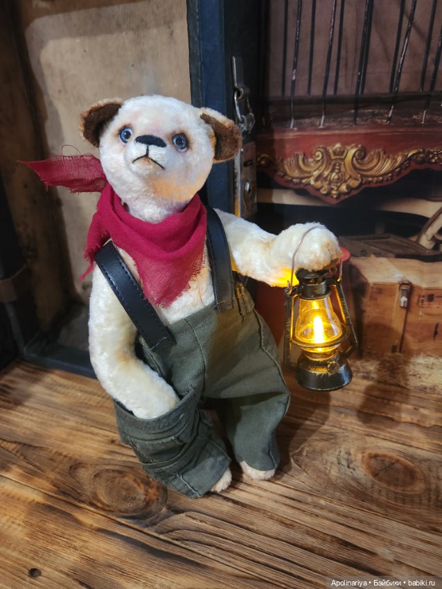 Лукас (Lukas) – "светоносный"