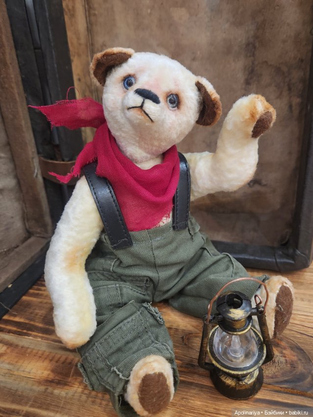 Лукас (Lukas) – "светоносный"