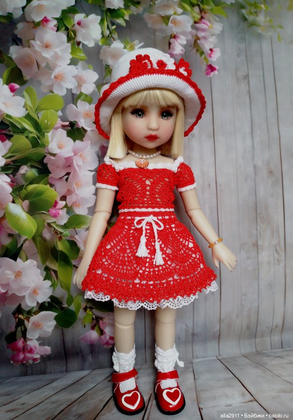 Романтический наряд для Руби Ред