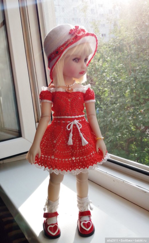 Романтический наряд для Руби Ред