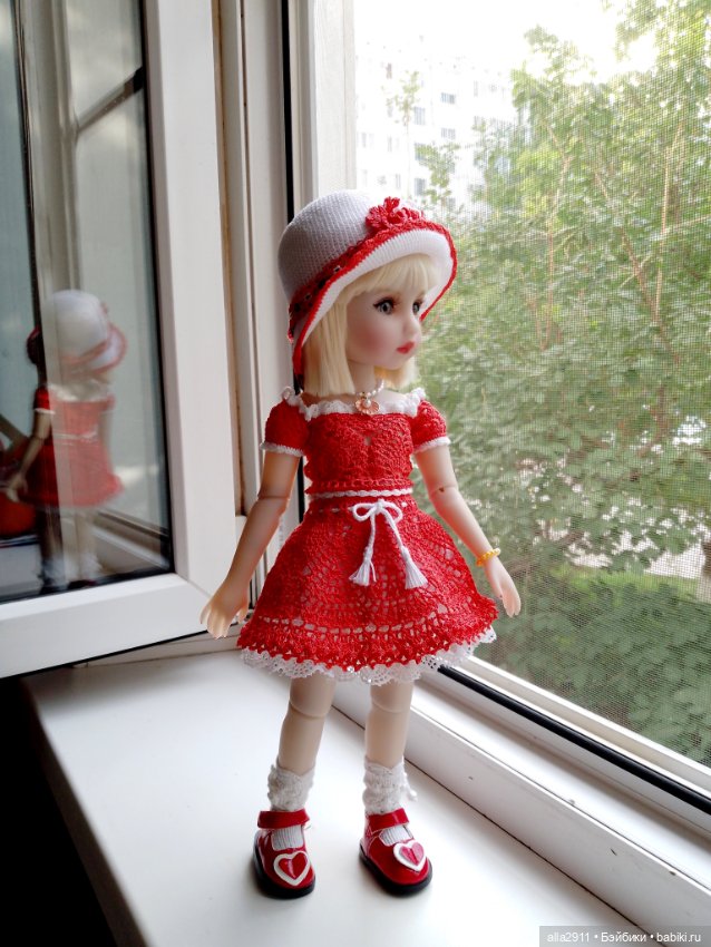 Романтический наряд для Руби Ред