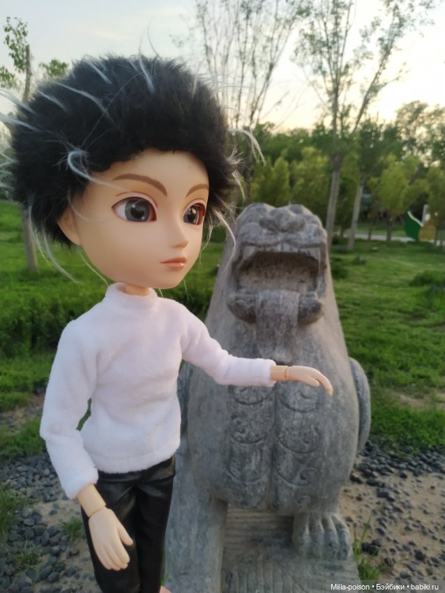 Таянг Крис в парке 200 Львов (фото 4)