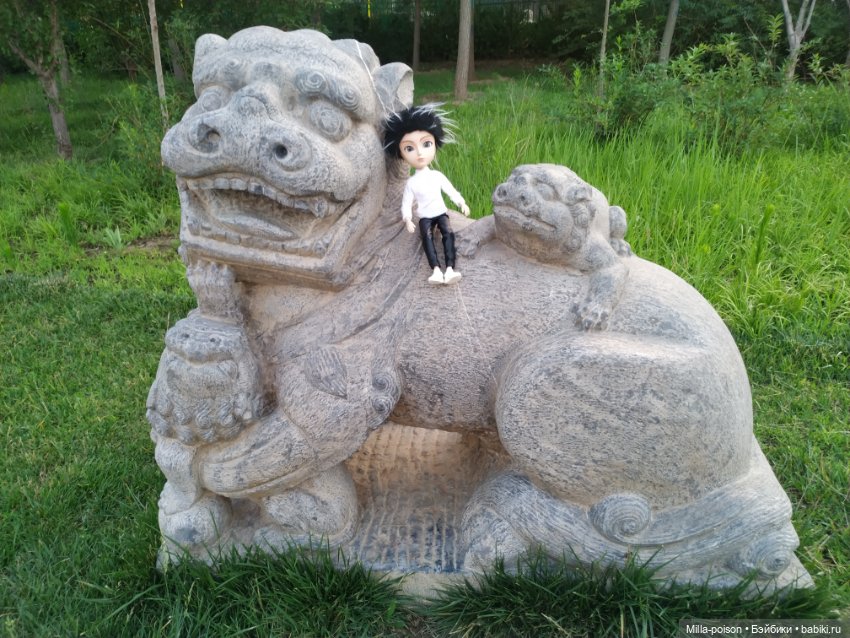 Таянг Крис в парке 200 Львов (фото 9)