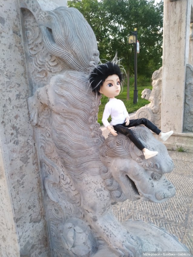 Таянг Крис в парке 200 Львов