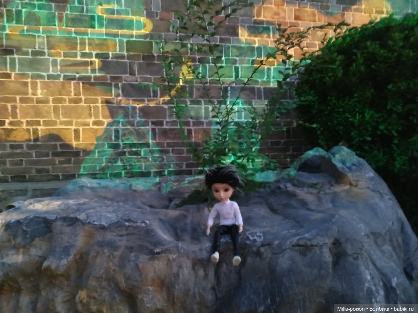 Таянг Крис в парке 200 Львов