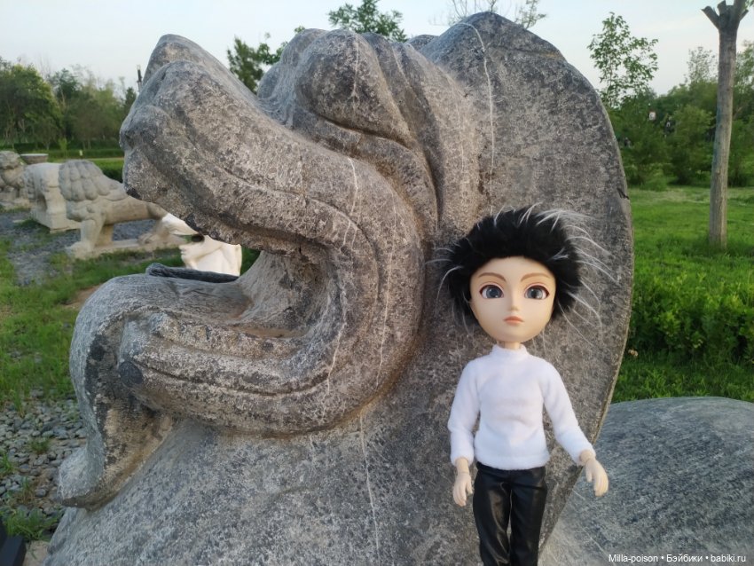 Таянг Крис в парке 200 Львов (фото 5)