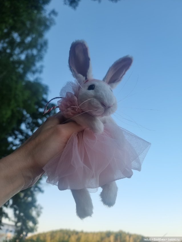 Кроличка-девочка) — Игрушки в смешанной технике (мех и глина): Арт (фото 9)