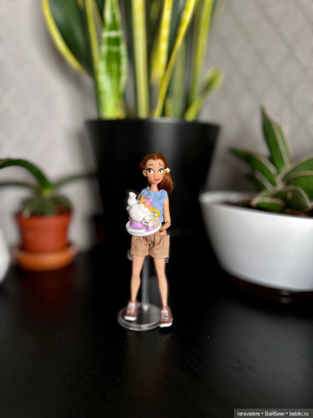 Немного Бель 🌹 — Куклы Disney Animators и Принцессы Диснея: Disney Store (фото 2)