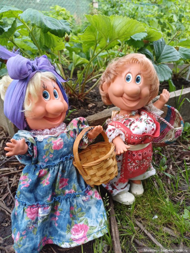 Собираем клубнику — Винтажные куклы ГДР (Немки): Бигги