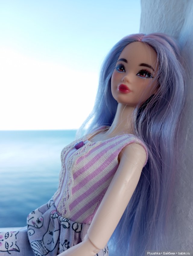 Красотки на море. Фотосессия у белой ротонды