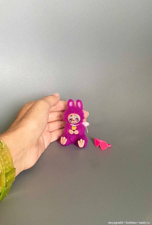 Лабубу — Валяные игрушки из шерсти: сухое валяние