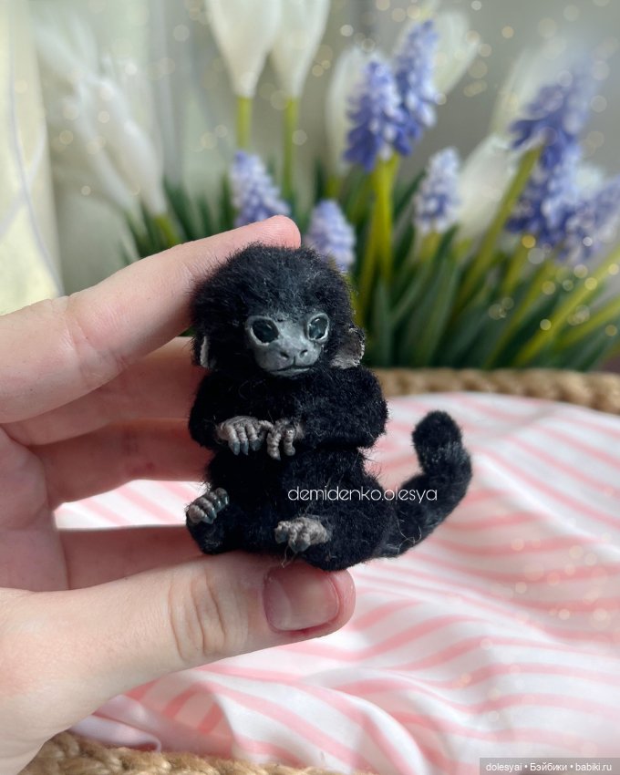 Обезьянка мармозетка 🖤✨ — Игрушки в смешанной технике (мех и глина): Арт (фото 6)