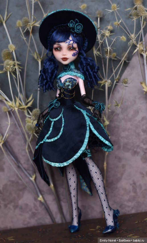 Роза и шипы — ООАК Monster High и Ever After High: репейнт