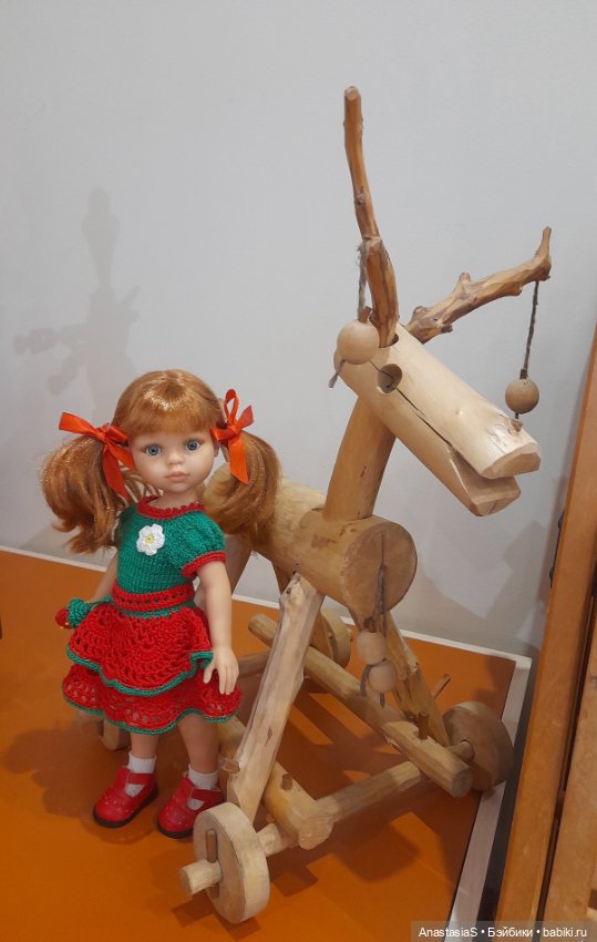 В музей-усадьбу Г.В.Юдина (Красноярск),с паолочкой