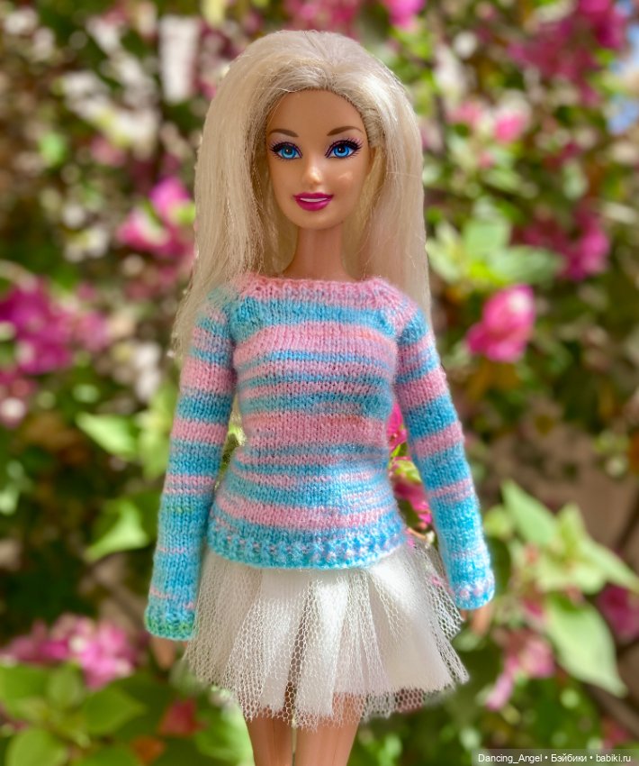 Яркие джемперы — Одежда и обувь для кукол своими руками: фото
