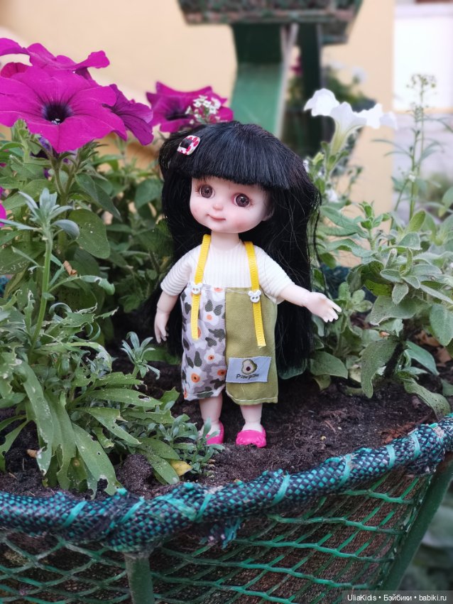 Неожиданные авторские куколки. Прогулки в цветах и не только (фото 3)