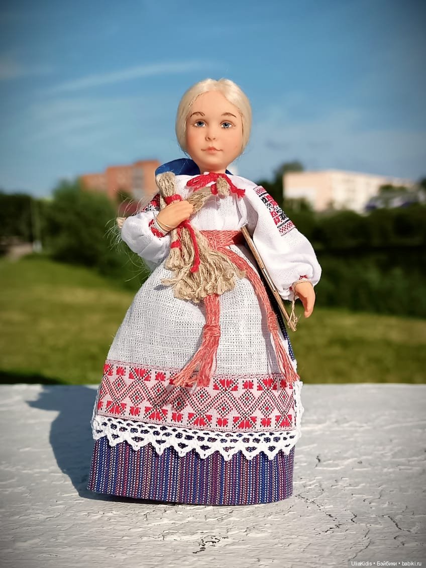 Неожиданные авторские куколки. Прогулки в цветах и не только