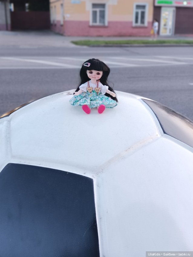 Неожиданные авторские куколки. Прогулки в цветах и не только (фото 7)
