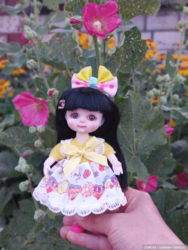 Неожиданные авторские куколки. Прогулки в цветах и не только