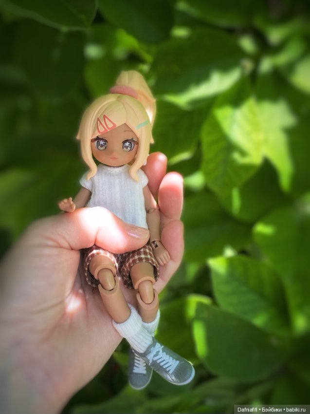 Эклер — Куклы Simontoys и Come4Free (Blind Box): Teennar