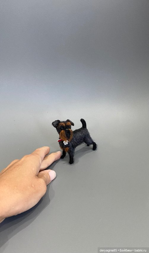 Бельгийский гриффон — Валяные игрушки из шерсти: сухое валяние (фото 2)