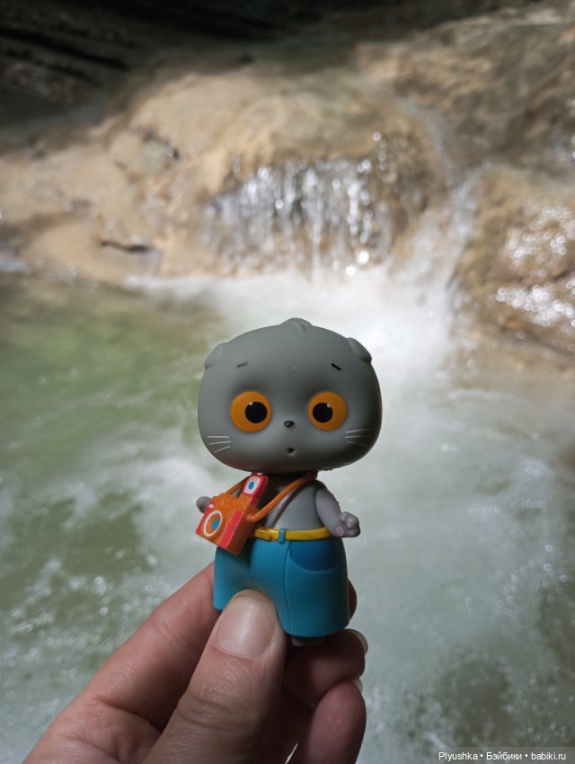 Крошка Басик - путешественник. Пшадские водопады