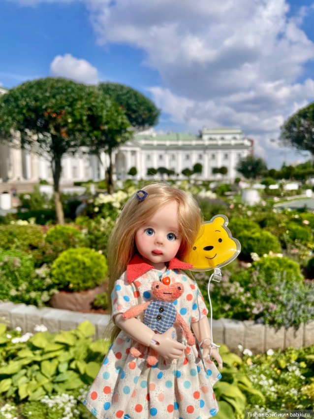 Лайт в летнем саду странноприимного дома Шереметьевых