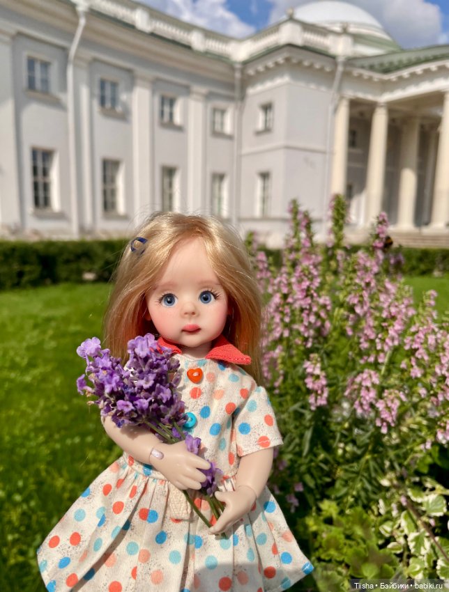 Лайт в летнем саду странноприимного дома Шереметьевых