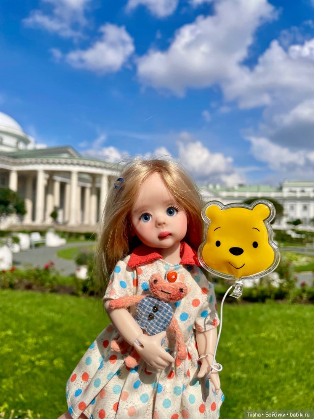 Лайт в летнем саду странноприимного дома Шереметьевых