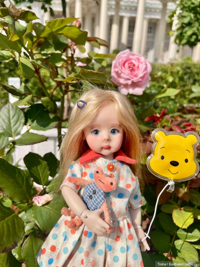 Лайт в летнем саду странноприимного дома Шереметьевых