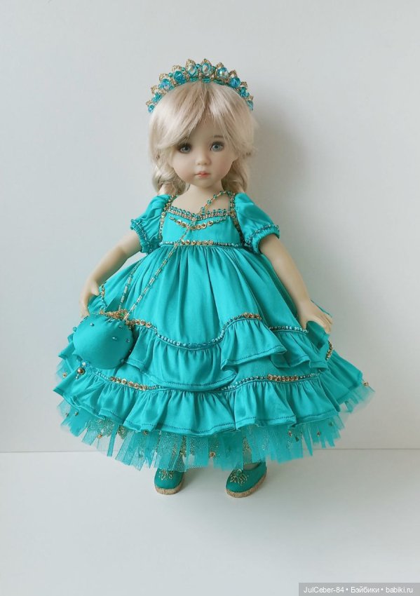 Малахит + золото — Одежда и обувь для кукол своими руками: фото