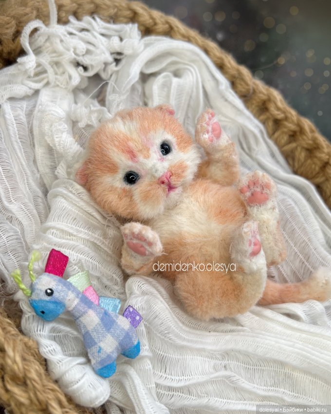 Котёнок Молли — Игрушки в смешанной технике (мех и глина): Арт (фото 5)