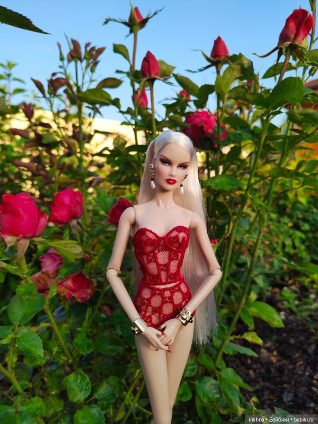 Королева и принцесса роз — Куклы Integrity Toys (Интегрити): Poppy Parker (фото 8)