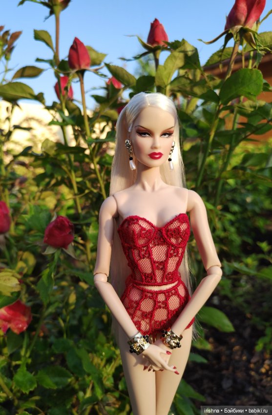 Королева и принцесса роз — Куклы Integrity Toys (Интегрити): Poppy Parker (фото 9)