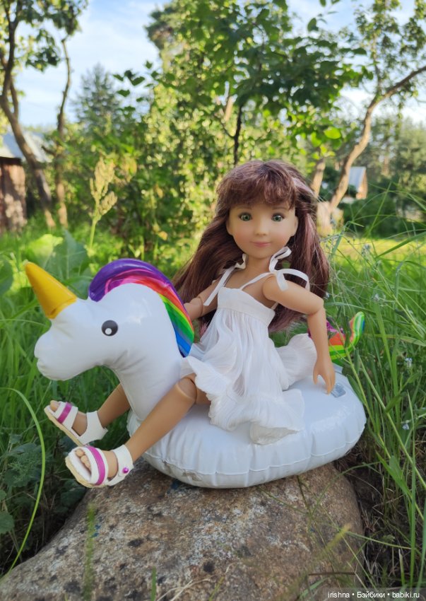 Приветы мамочке — Куклы Ruby Red (Руби Ред) Fashion Friends: Siblies