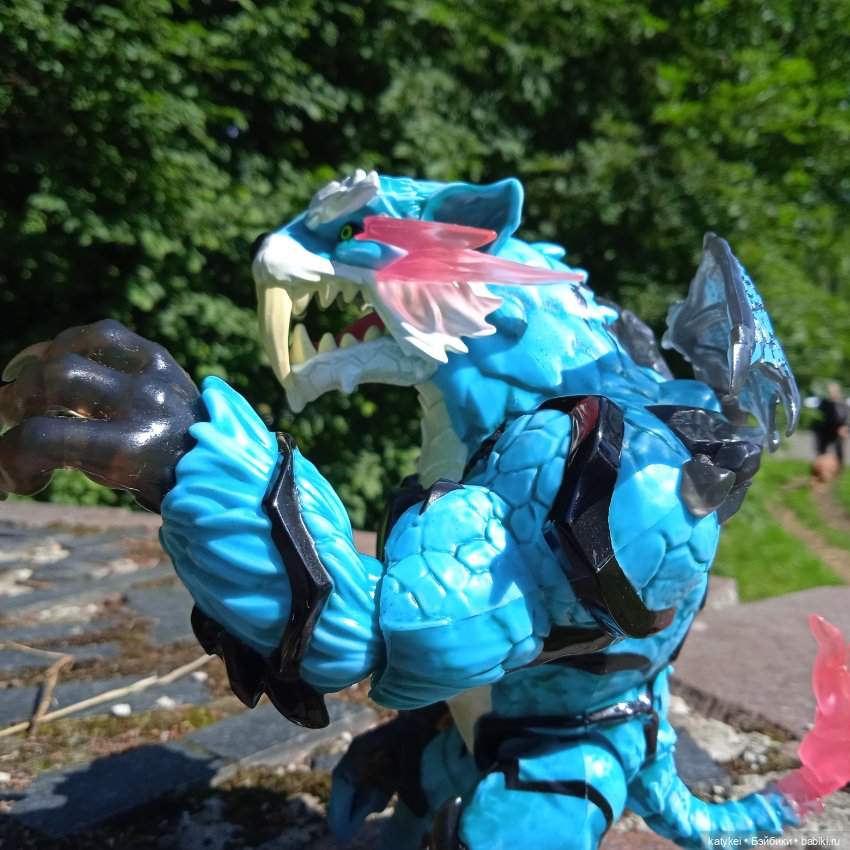 Махох сочиняет (3) и гуляет (фото 3)