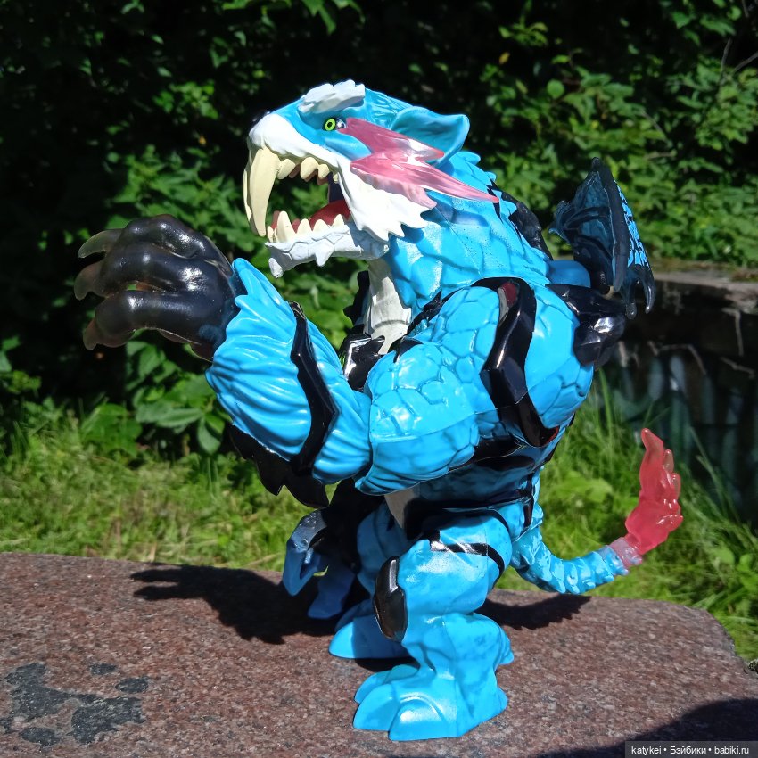 Махох сочиняет (3) и гуляет (фото 7)