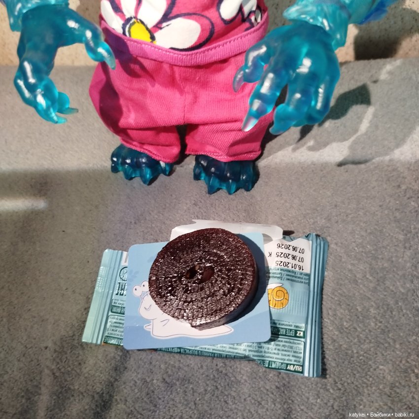 Махох сочиняет (3) и гуляет