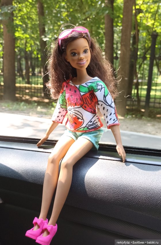 Сбывшаяся мечта 2 в 1 — Куклы Barbie (Барби): Looks (фото 4)