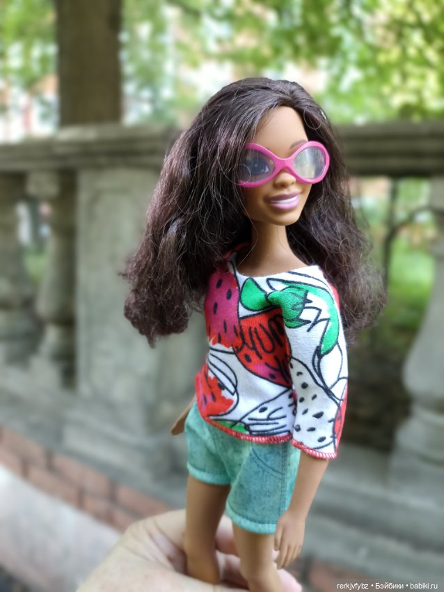 Сбывшаяся мечта 2 в 1 — Куклы Barbie (Барби): Looks (фото 10)