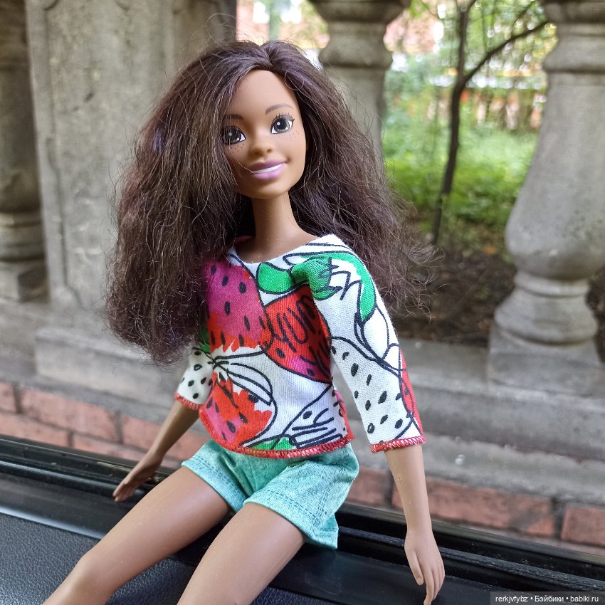 Сбывшаяся мечта 2 в 1 — Куклы Barbie (Барби): Looks (фото 8)